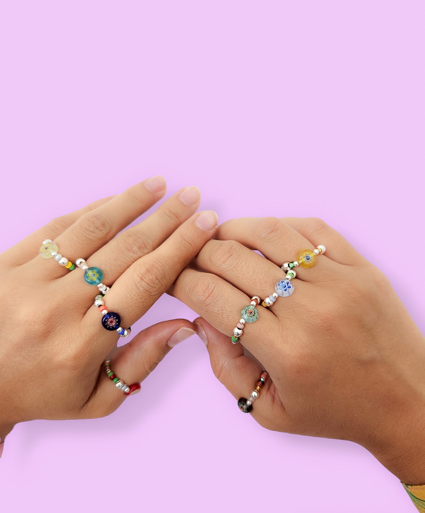Anillo de cuentas con plata 925