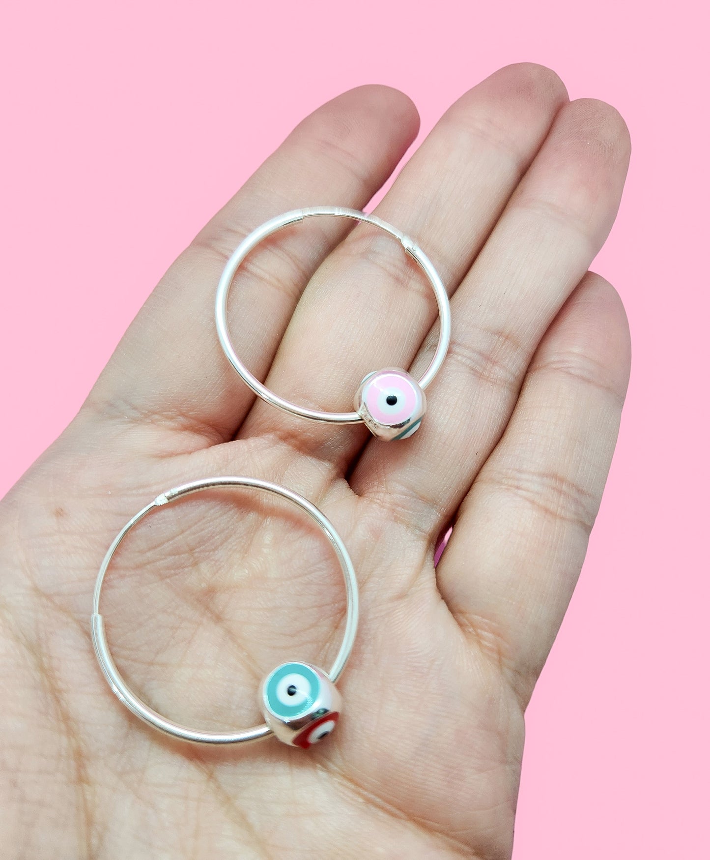 Arracadas con charm de ojito turco