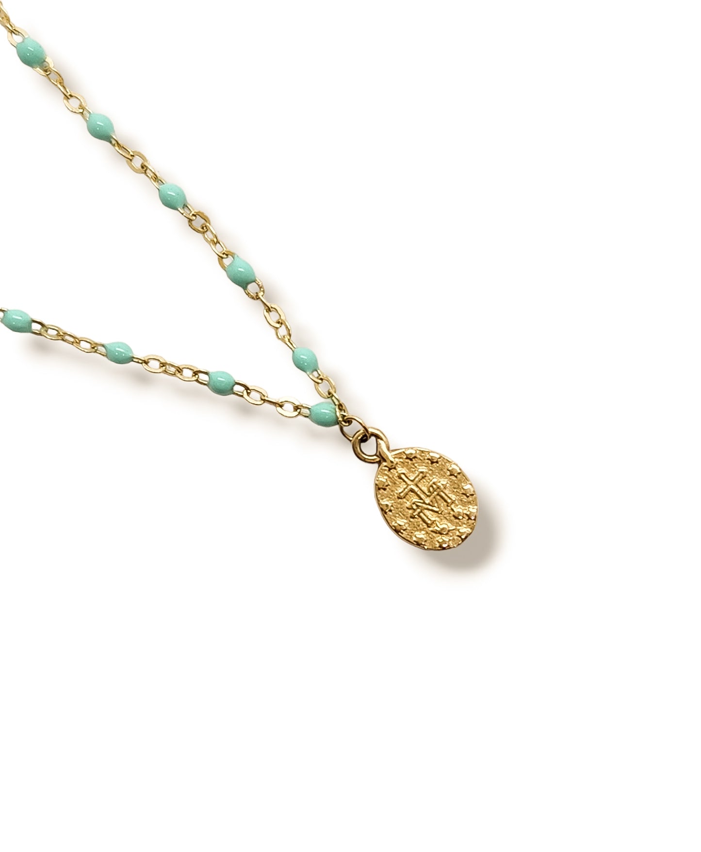 Gargantilla con dije medalla virgen y con detalles en esmalte verde