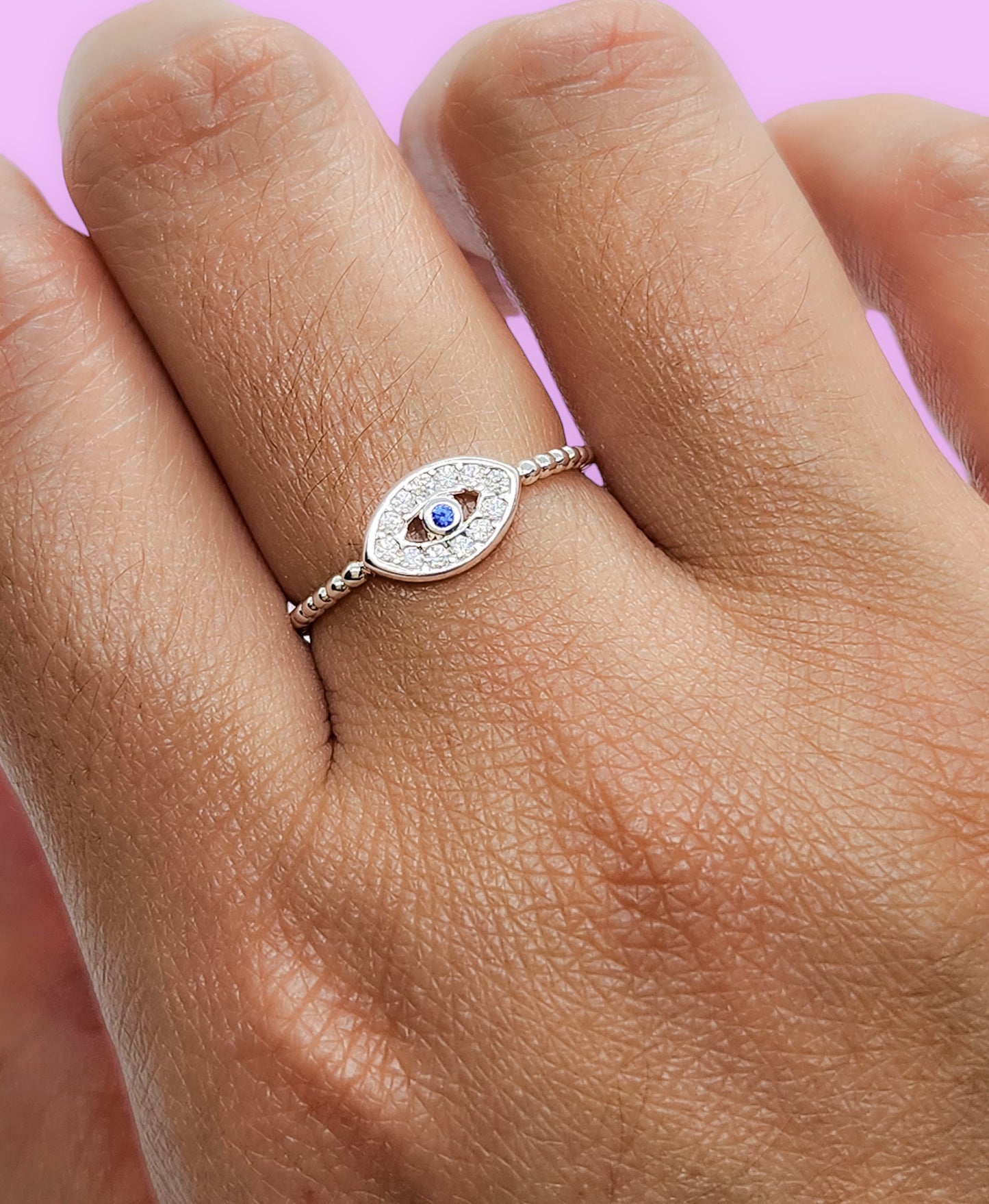 Anillo con ojo turco con zirconia blanca